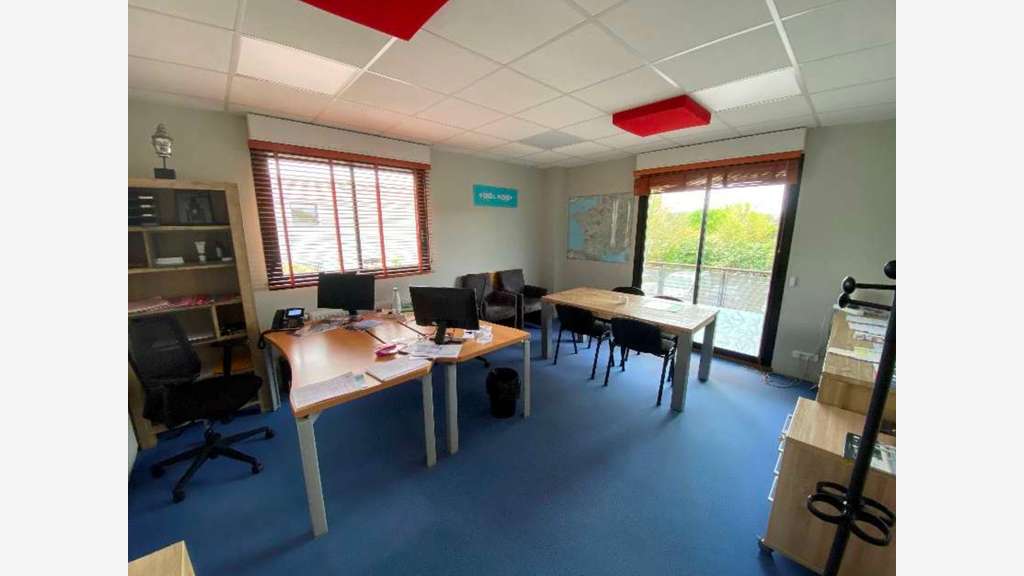 A vendre bâtiment exceptionnel 335m² Le Faou