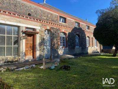 Bureau à Le Fresne-sur-Loire