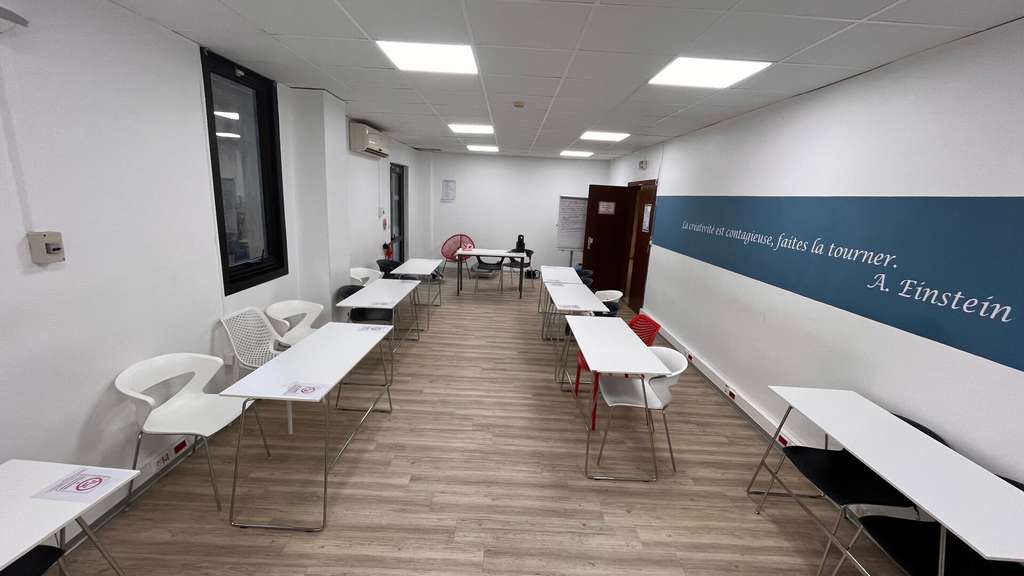 Vente bureaux de 46m² en zc Le Lamentin 