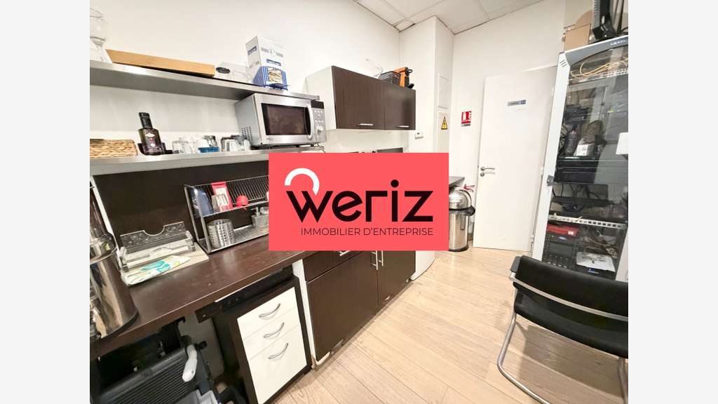 Bureaux 110m² à vendre  à La Duranne