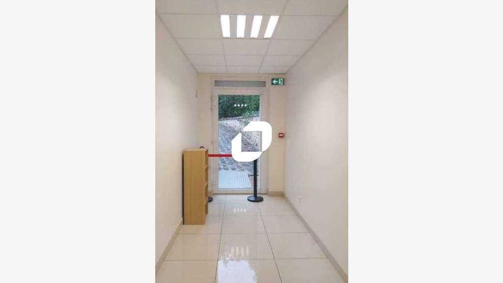 Vente Bureaux 700m² Les clayes sous bois