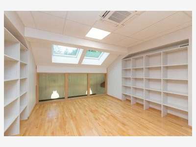 À vendre bureaux dans ancienne ferme aux Voivres