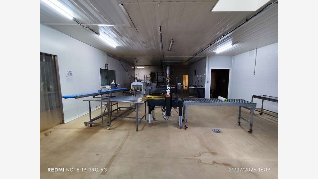 Vente bâtiment 1550m² à Lesneven accès 4 voies
