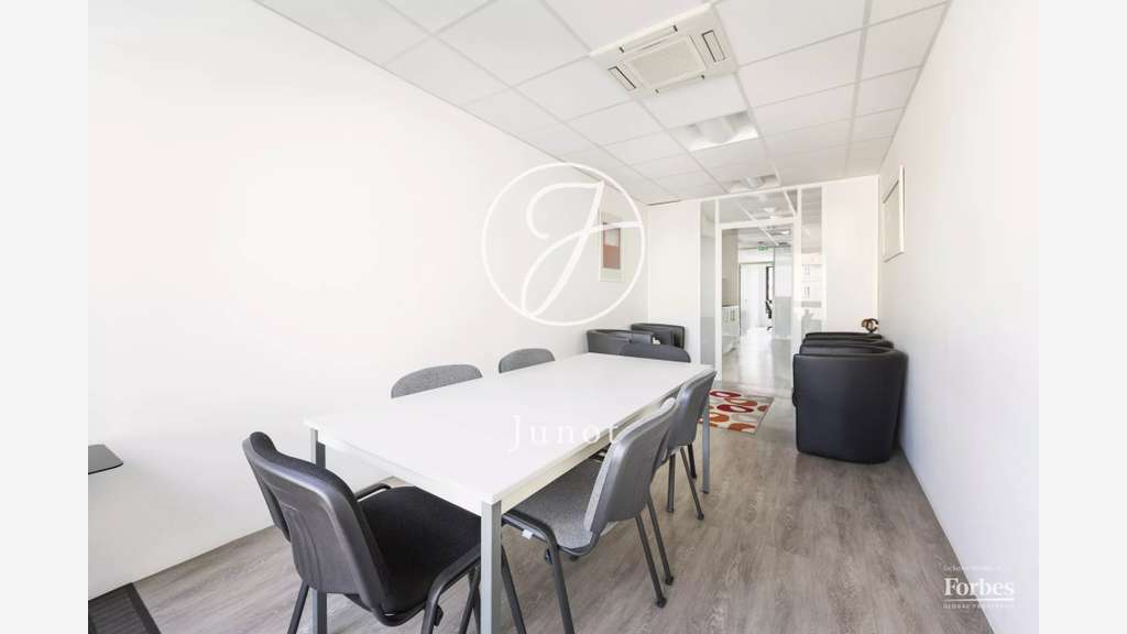 Bureaux de standing 99m² à Levallois-Perret Centre