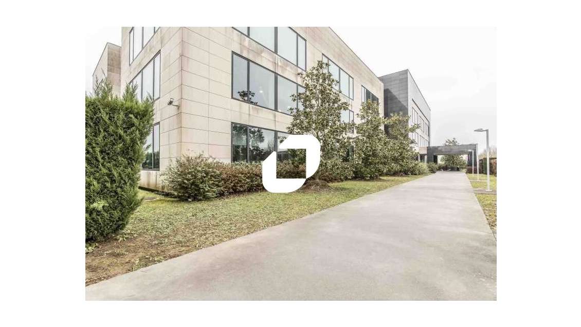 Vente Bureaux 211m² Lieusaint