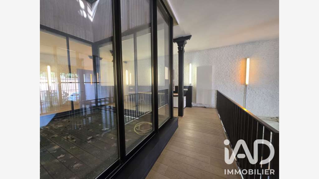 Vente bureaux 156m² station mairie de Lille