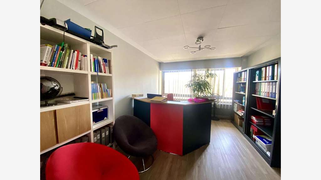 Vente bureaux 4 pièces 92m² Limoges hyper centre