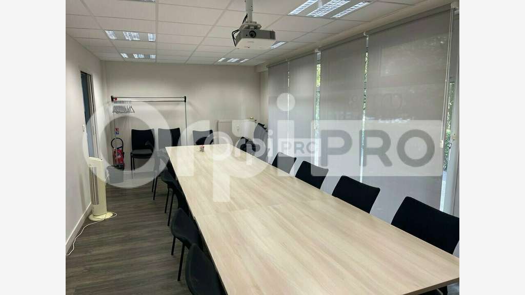 Bureau 173m² à vendre à Limoges 