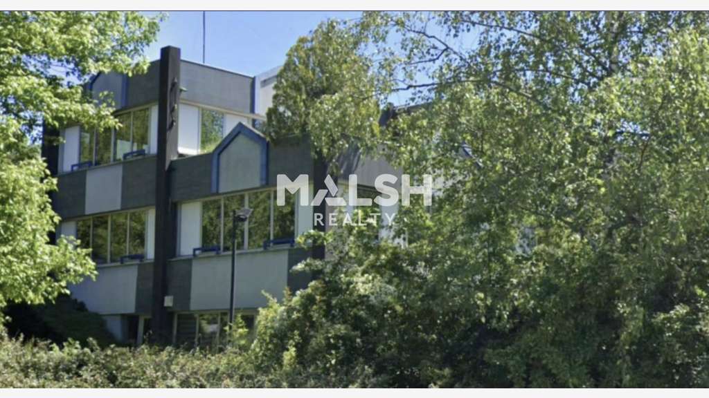 Bureaux à vendre 315m² à Lissieu A466 / A89