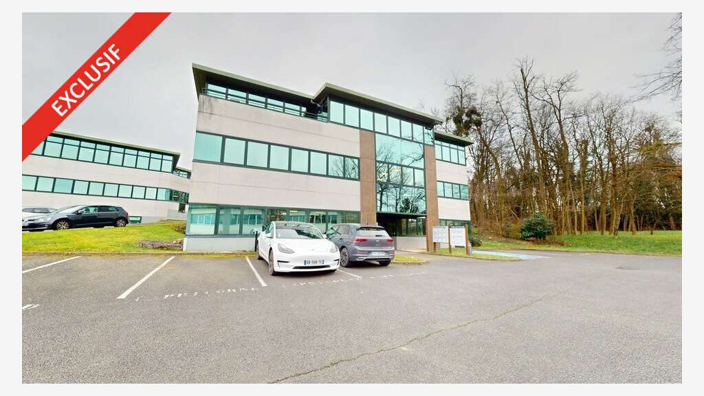 Bureaux 137m² à vendre à Lissieu