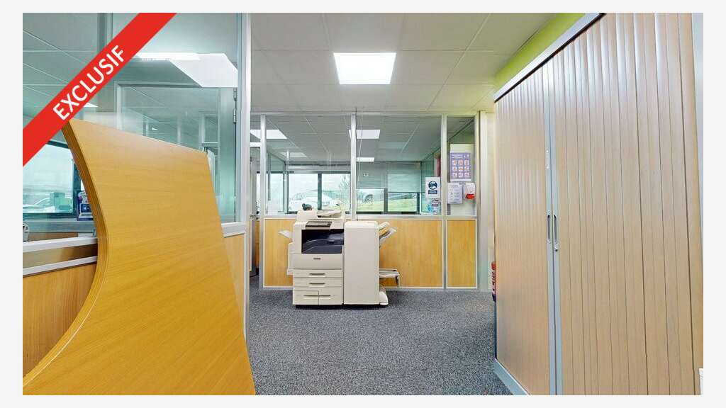 Bureaux 137m² à vendre à Lissieu