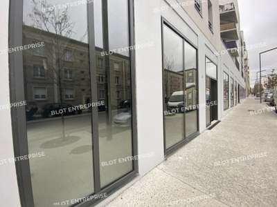 A vendre local commercial 228m² Lorient Gare
