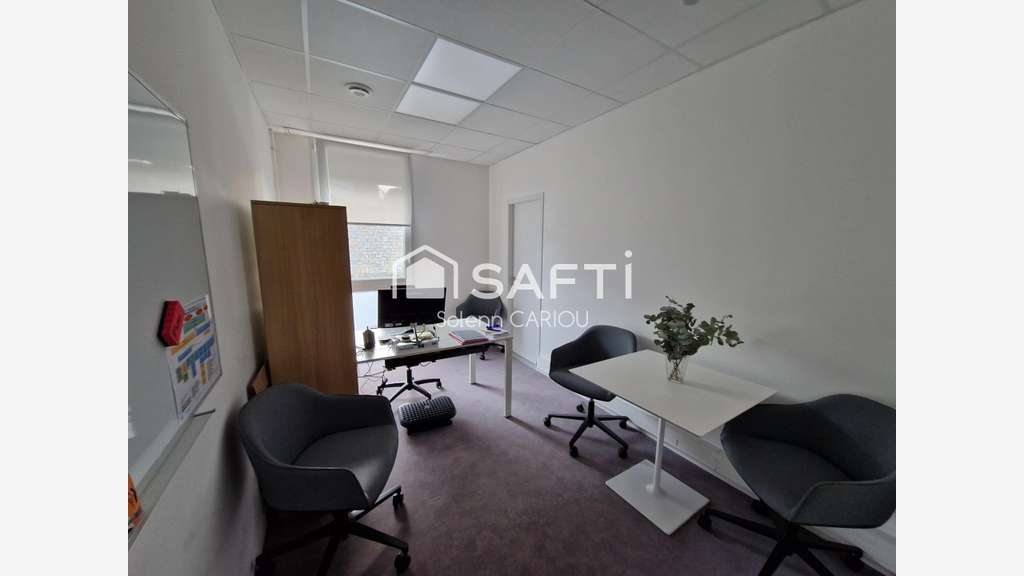 AV immeuble de bureaux en excellent état Lorient