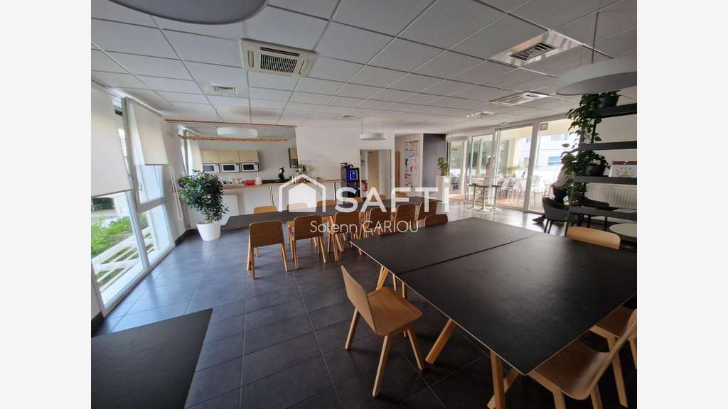 AV immeuble de bureaux en excellent état Lorient