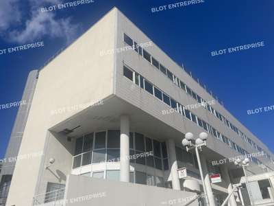 À vendre bureaux de 1275m² Lorient quartier gare