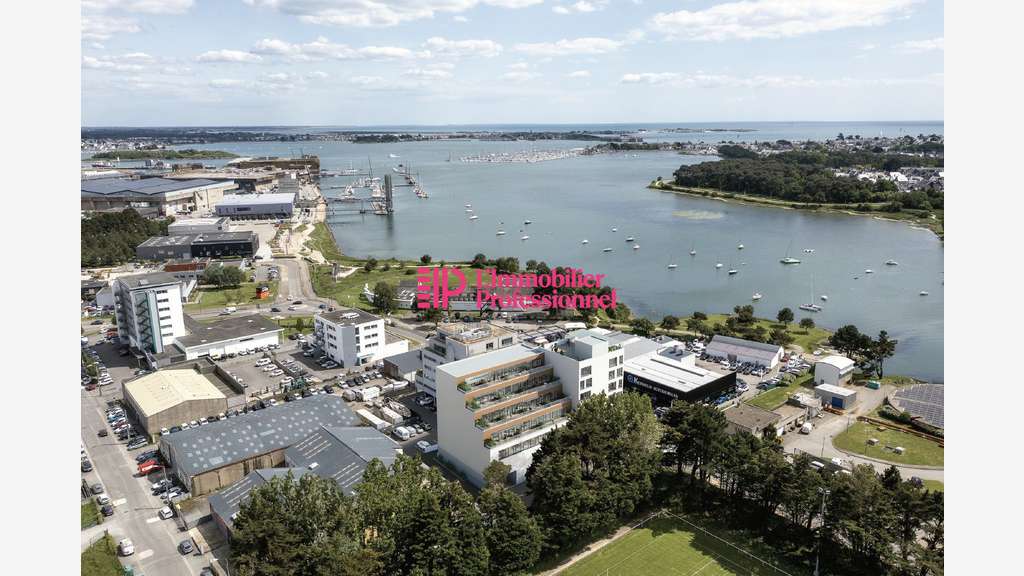 Vente bureaux neufs de 342m² à Lorient la Base