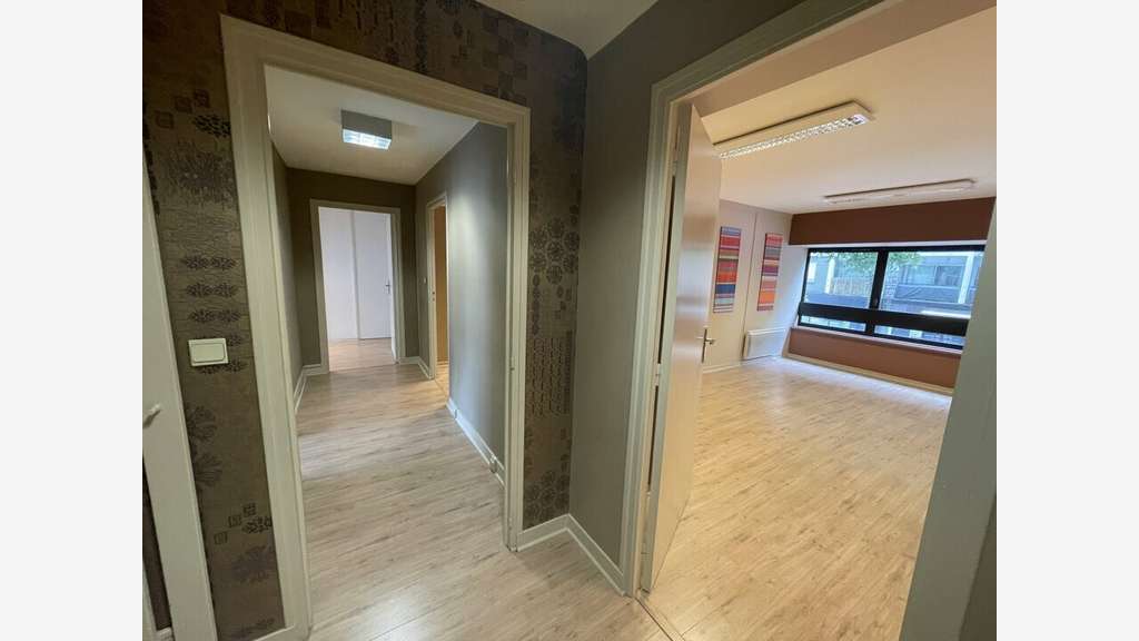 Bureaux 122m² R+1 à vendre à Lorient