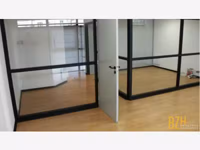 A vendre bureaux pour investisseur 45m² à Lorient