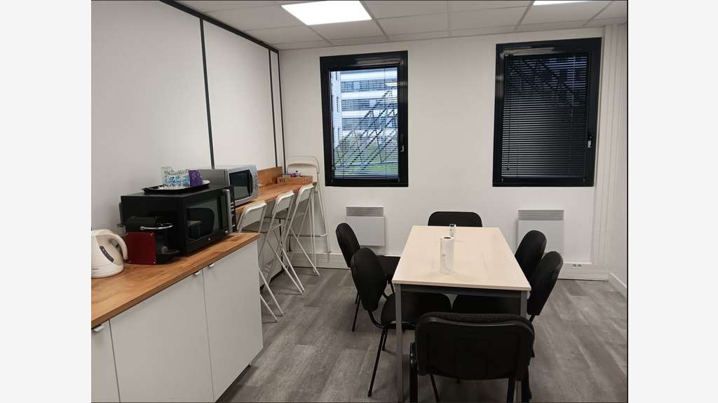 Bureaux loués 100%