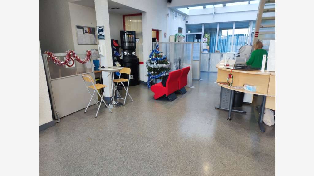 Vente bureaux loués 100% à Linas