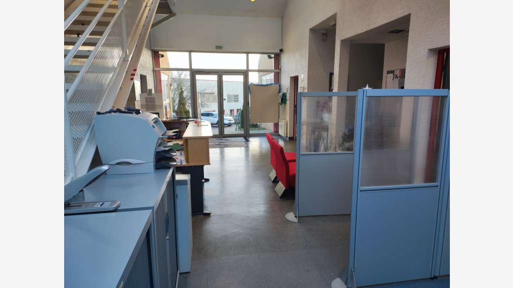 Vente bureaux loués 100% à Linas