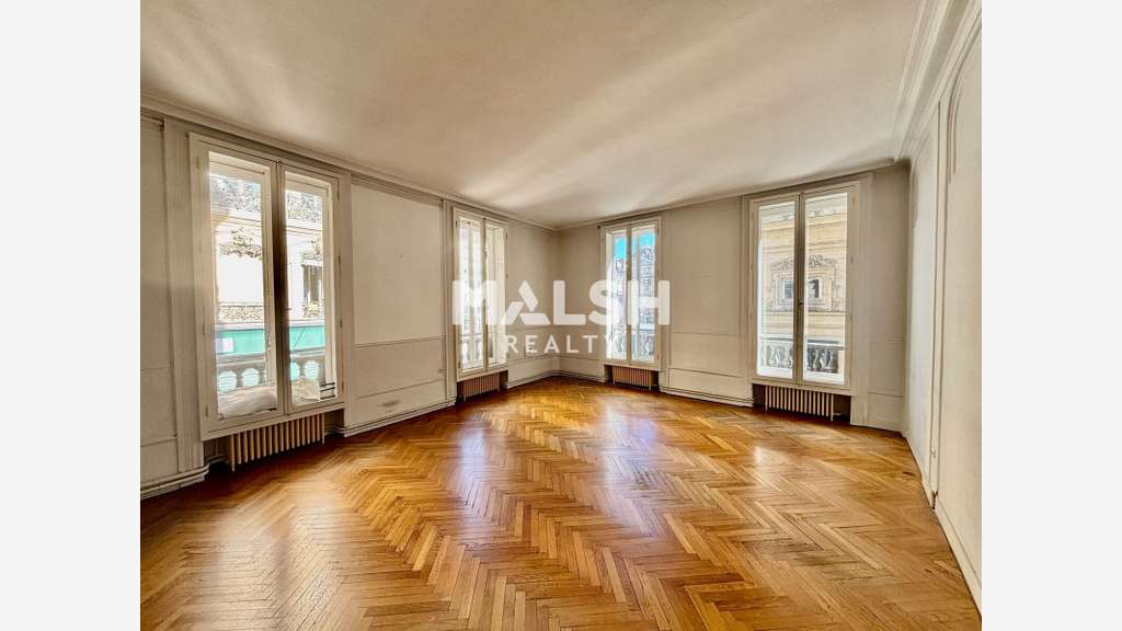 Bureaux 1225m² à vendre ou à louer Lyon Presqu'île