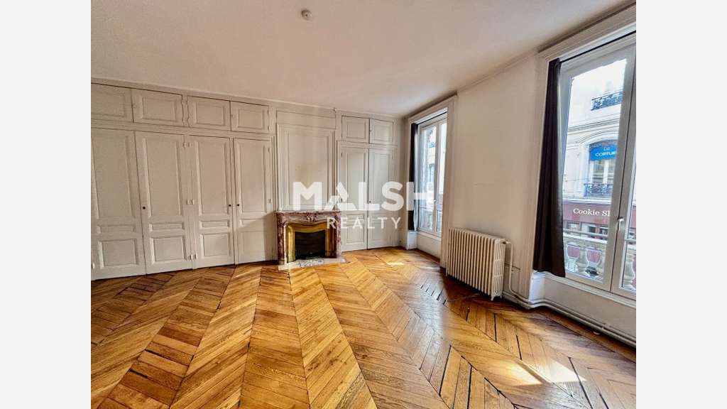 Bureaux 1225m² à vendre ou à louer Lyon Presqu'île