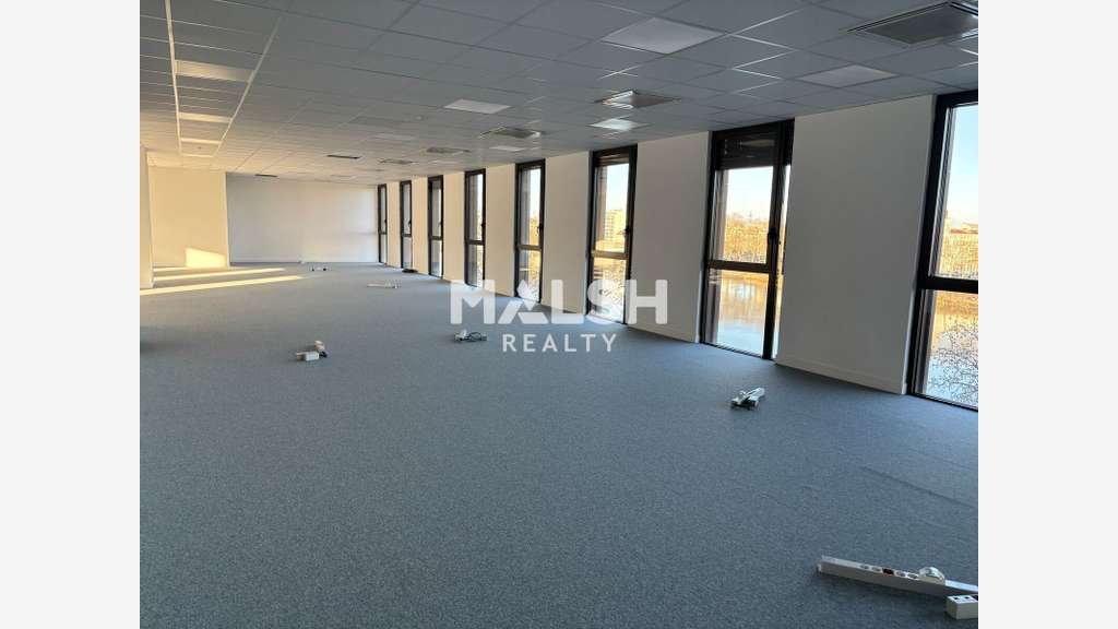 Bureaux à vendre à partir de 136,30m² Lyon A7