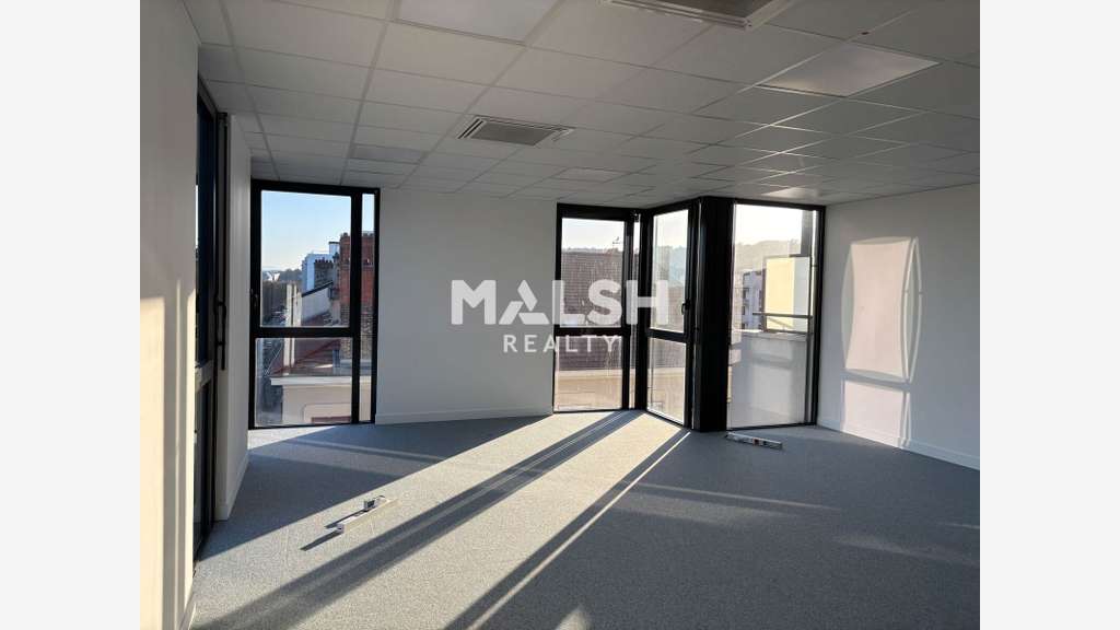 Bureaux à vendre à partir de 136,30m² Lyon A7