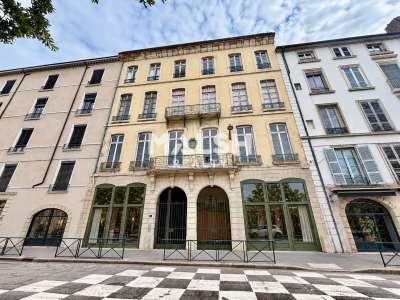 Bureaux à LYON 2 - A LOUER OU À VENDRE - 135 m²