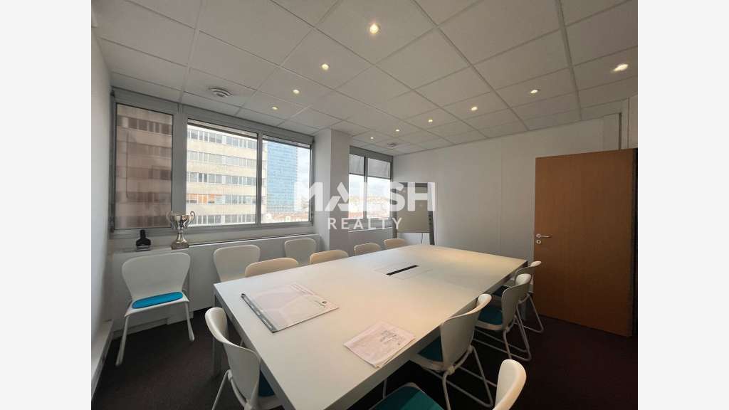 A louer bureaux 86m² lycée Jean Monnet Lyon 69003