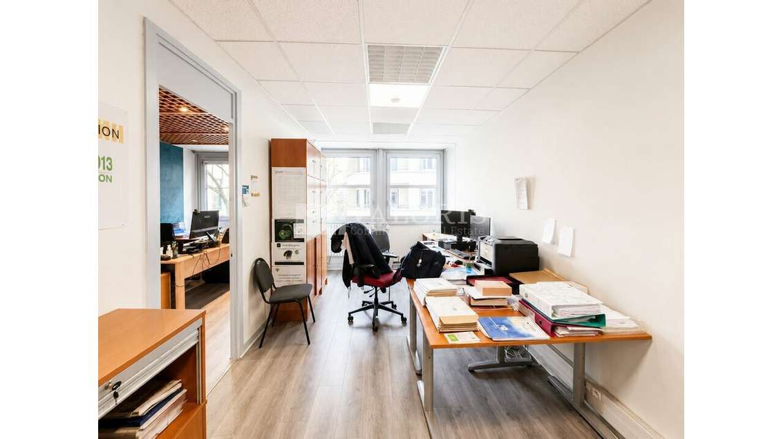 LYON - BUREAUX à vendre