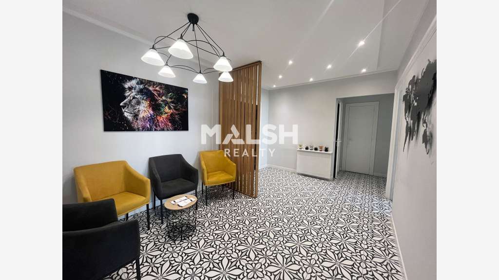 A vendre ou à louer bureaux 110m² RDC Lyon 6e