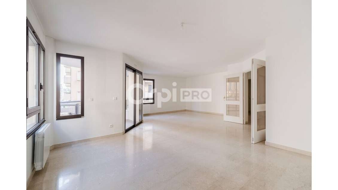 Bureaux à vendre 130m² à Lyon 6e