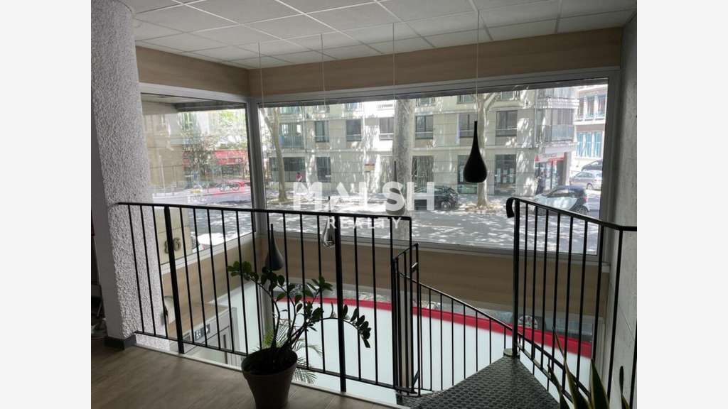 Bureaux 125m² à vendre ou à louer Lyon 7e