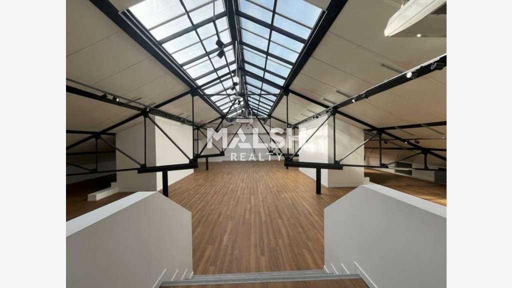 Bureaux à vendre ou à louer 608m² à Lyon 8e