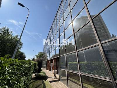 A vendre bureaux 268m² et 7 parkings à Lyon 9ème