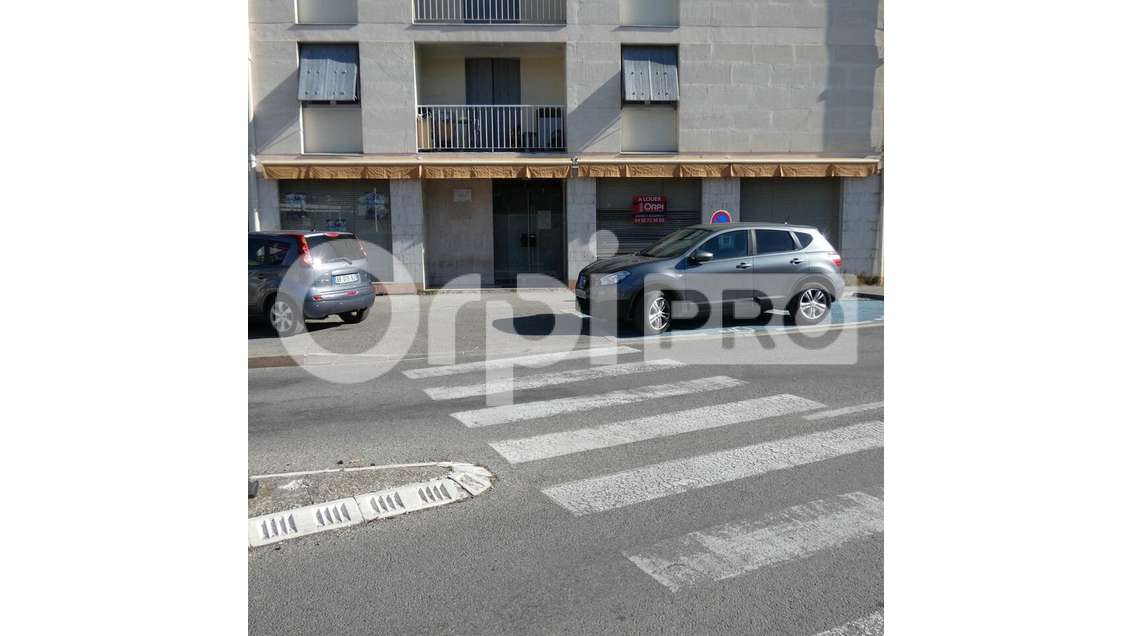 Vente ensemble de bureaux 125m² à Manosque