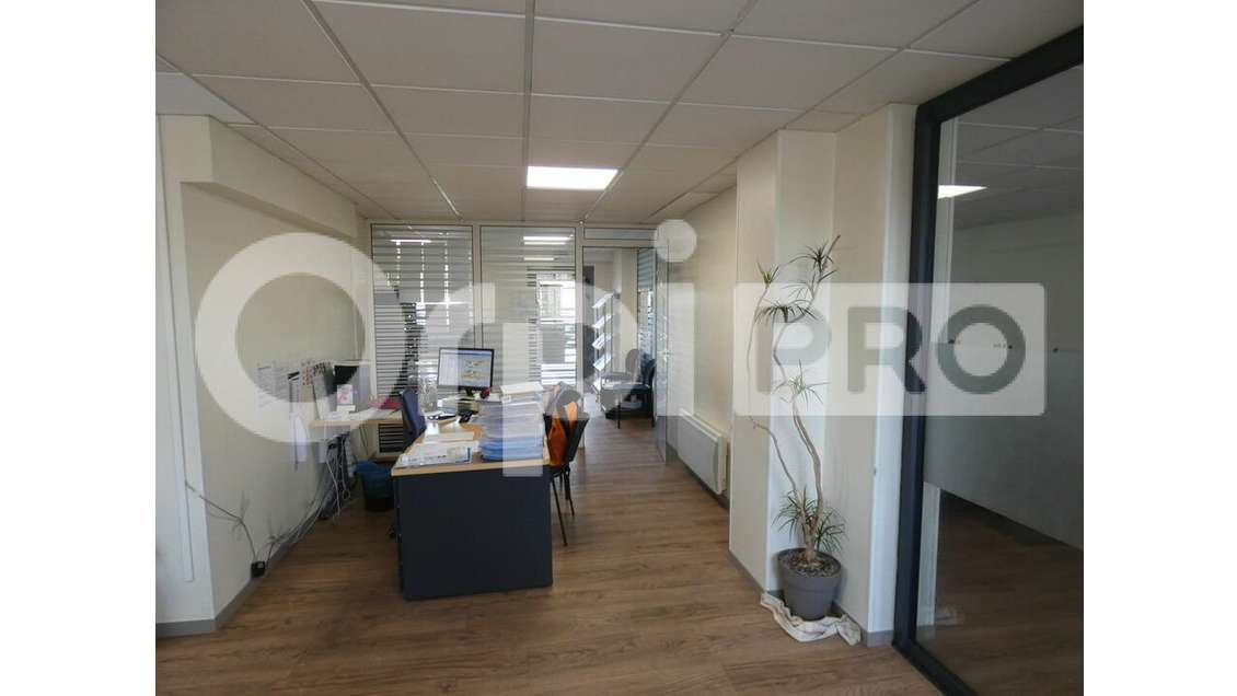 MANOSQUE LOCAUX PROFESSIONNELS