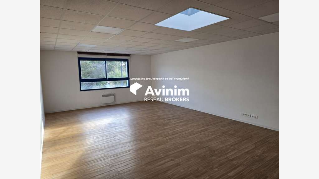 A vendre bureaux 46m² proche centre de Margency