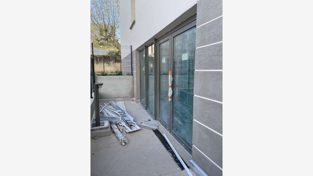 Vente local 44m² St Mitre Marseille 13013