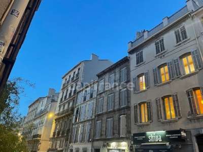 AV 68m² à Marseille 13006 rue Paradis Castellane