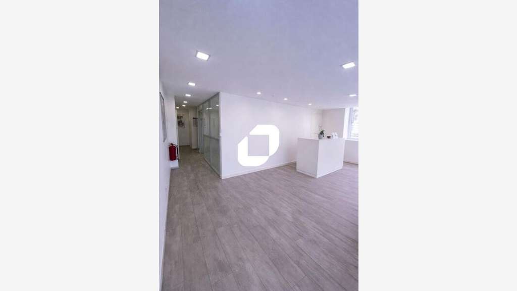 Vente Bureaux 77m² Meaux