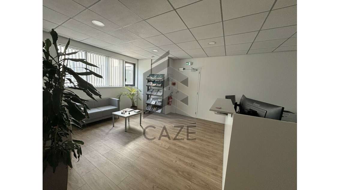 Bureaux 308m² à vendre proche rocade à Mérignac