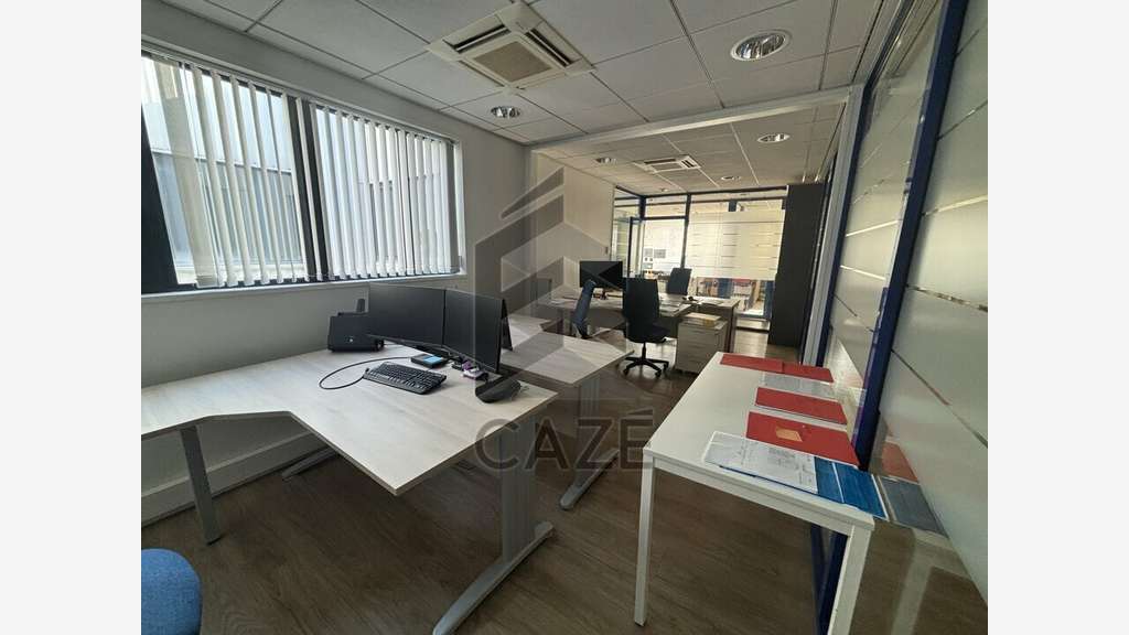 Bureaux 308m² à vendre proche rocade à Mérignac