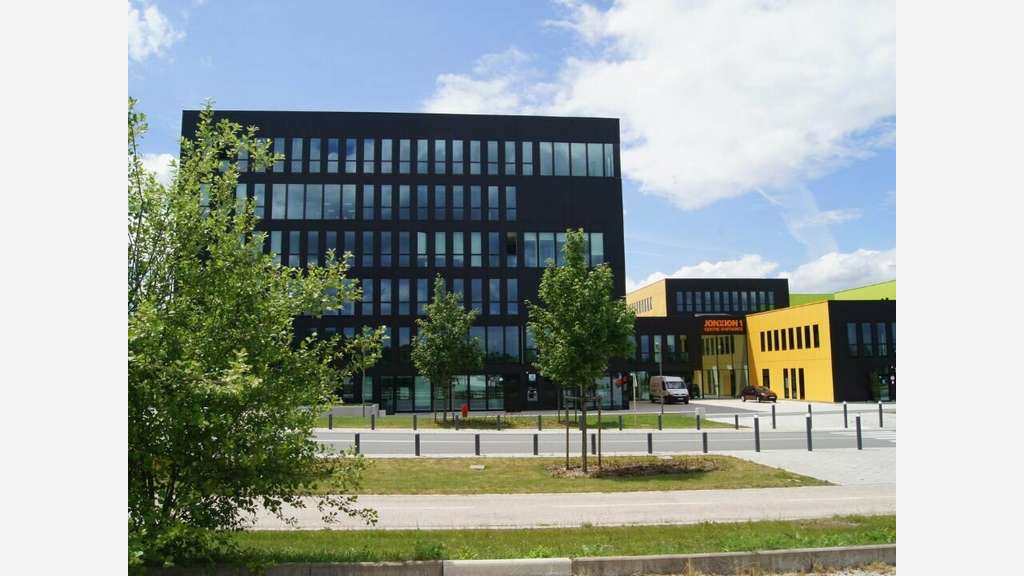 Vente bureaux haut standing 73m² à Meroux-Moval