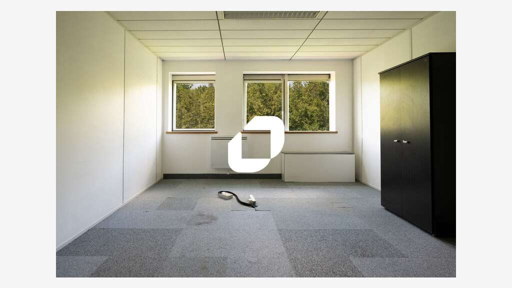 Vente Bureaux 573m² Meudon la foret