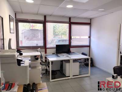 Vente bureaux de 62m² en RDC à Canet de Meyreuil