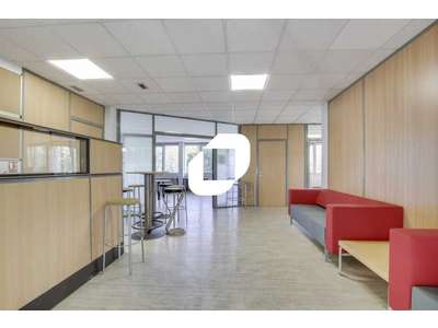 Vente Bureaux à Montigny-le-Bretonneux