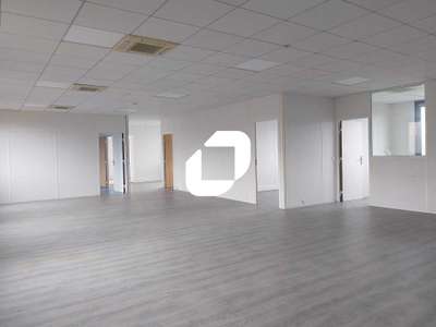 Vente Bureaux à Montigny-le-Bretonneux